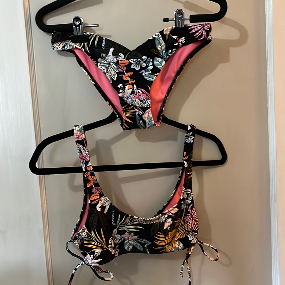 Super cute and sexy bikini 😍